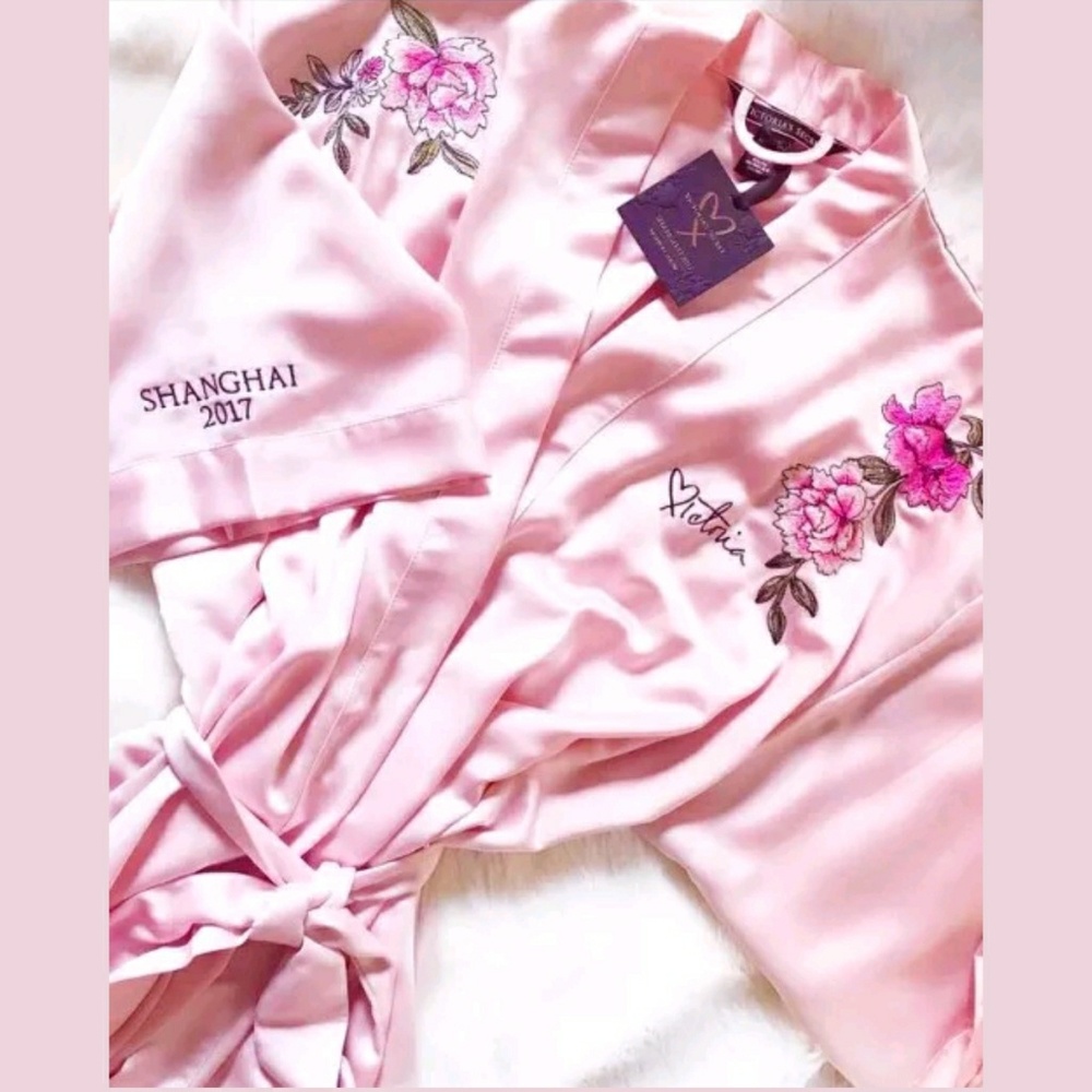 New Victoria's Secret fashion show robe bridal